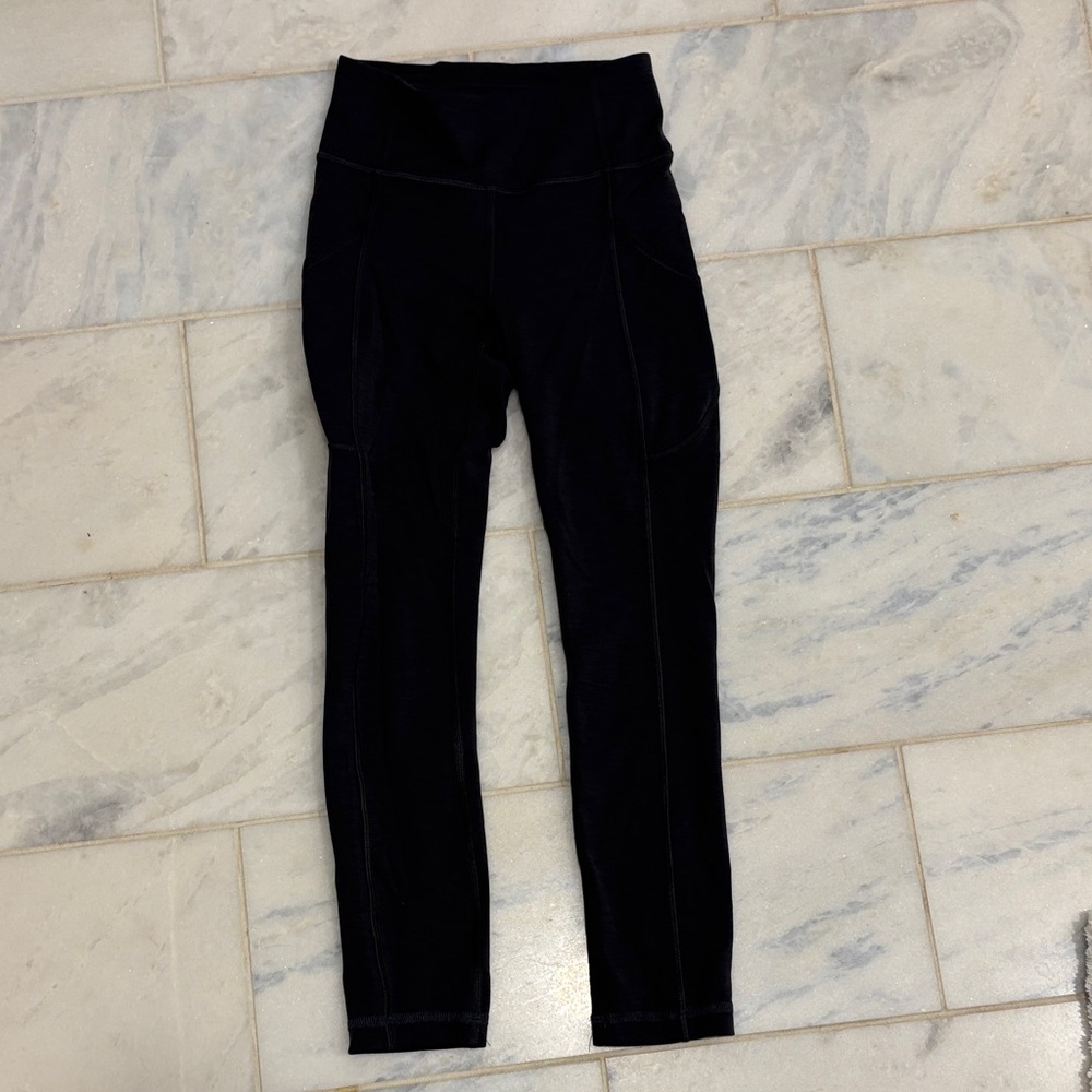 lululemon athletica dark, gray yoga pants